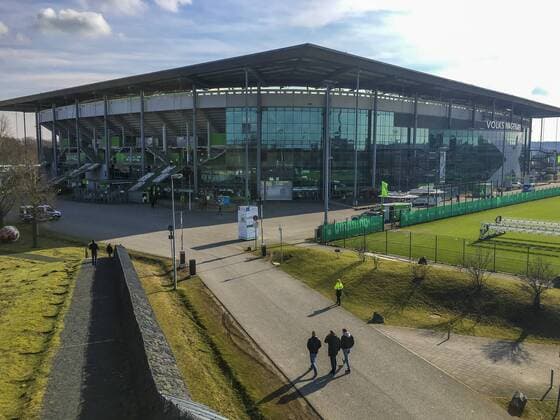 Volkswagen Arena Stadion, Fussballstadion, Aussenansicht, Architektur, aussen VFL WOLFSBURG ( - ) Fussball 1. Bundesliga, am 27.02.2016, 23.Spieltag, Saison 2015 2016, 1.Liga, 1.Bundesliga