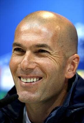 Real Madrid s head coach, French Zinedine Zidane, addresses a press conference PK Pressekonferenz after a team s training session at Valdebebas complex, outside Madrid, Spain, 07 March 2016, on the eve of the Champions League round of 16 second leg match against AS Roma at Madrid s Santiago Bernabeu stadium. REAL MADRID TRAINING SESSION !ACHTUNG: NUR REDAKTIONELLE NUTZUNG!  20160307-635929600342084379