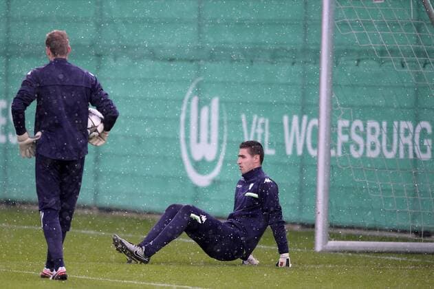 Wolfsburg s goalkeeper Koen Casteels pictured during a training of German first league soccer team VfL Wolfsburg, Monday 07 March 2016 in Wolfsburg, Germany. Wolfsburg is preparing for the return leg of the 1 8 finals of the UEFA Champions League competition against Belgian club KAA Gent Tomorrow. Wolfsburg won the first leg 2-3. YORICKxJANSENS  x04806651x