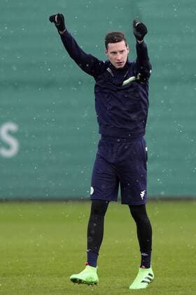 Wolfsburg s Julian Draxler pictured during a training of German first league soccer team VfL Wolfsburg, Monday 07 March 2016 in Wolfsburg, Germany. Wolfsburg is preparing for the return leg of the 1 8 finals of the UEFA Champions League competition against Belgian club KAA Gent Tomorrow. Wolfsburg won the first leg 2-3. YORICKxJANSENS  x04806655x