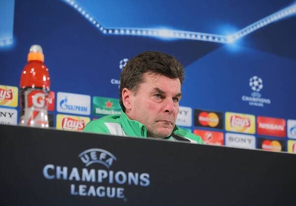 Headcoach Dieter Hecking (VfL Wolfsburg)