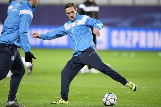 Gent s Sven Kums pictured during a training of Belgian first league soccer team KAA Gent, Monday 07 March 2016 in Wolfsburg, Germany. Gent is preparing for the return leg of the 1 8 finals of the UEFA Champions League competition against German club VfL Wolfsburg Tomorrow. Wolfsburg won the first leg 2-3. YORICKxJANSENS  x04806718x