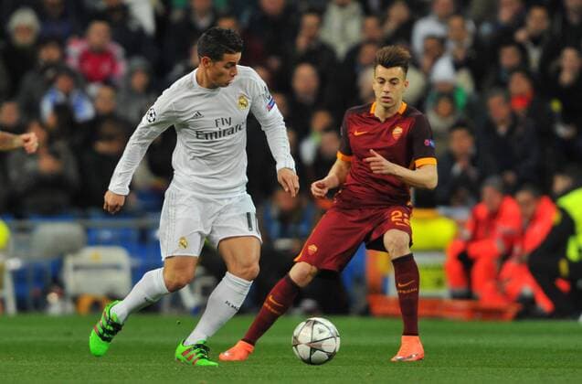 Fußball, Champions League, Real Madrid - AS Rom James Rodriguez (Real Madrid) and Stephan El Shaarawy (AS Roma) during the UEFA Champions League Group A match between Real Madrid and AS Roma played at Estadio Santiago Bernabeu, Madrid - FOTO : J.M.Colomo  xJ.M.Colomox xx
