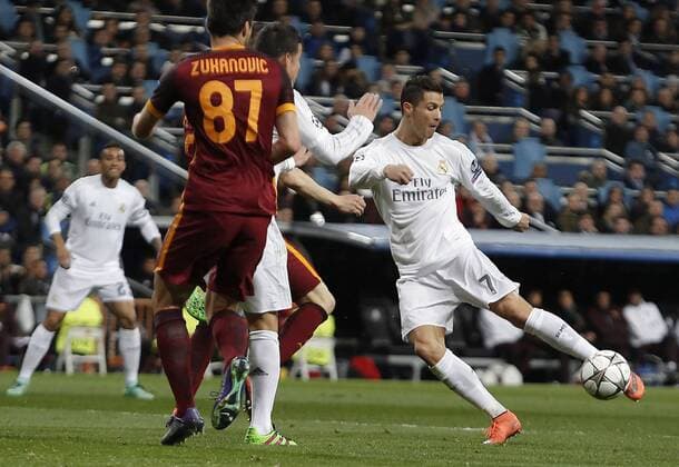 Football match between Real Madrid and Roma of the 2015 2016 Champions League, held at the Santiago Bernabeu stadium, in Madrid, March 8, 2016. Photo by J.xLuisxCuesta 261 Cordon Press. Cristiano Ronaldo  xJosexLuisxCuestax xx