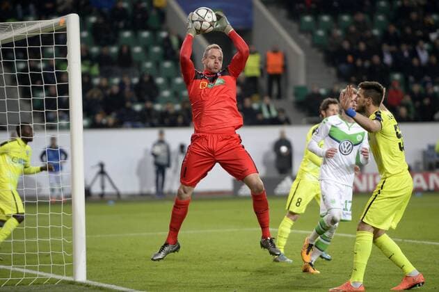 Gent s goalkeeper Matz Sels pictured in action during a soccer game between German team VfL Wolfsburg and Belgian club KAA Gent, the return game of the 1 8 final s of the UEFA Champions League competition, Tuesday 08 March 2016 in Wolfsburg, Germany. Wolfsburg won the first leg 2-3. YORICKxJANSENS  x04807357x