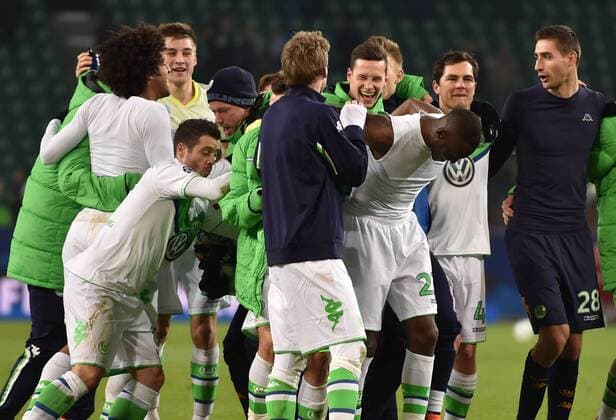 08.03.2016, Fussball, Saison 2015 2016, Champions League, Achtelfinale, VfL Wolfsburg - KAA Gent, 02 Wolfsburgs Spieler feiern den Sieg
