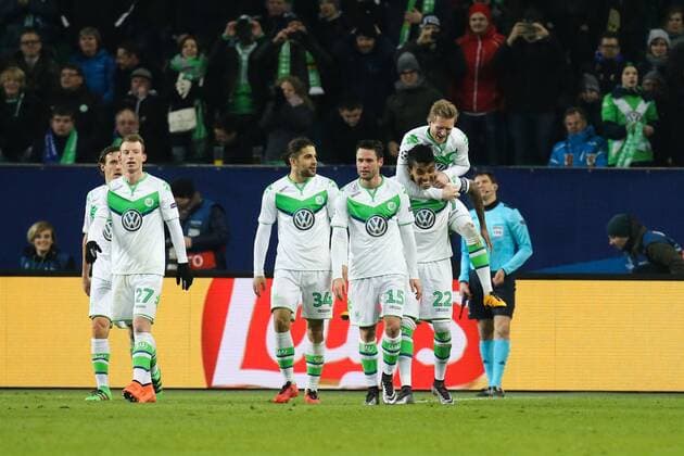 Torjubel - Torschütz Andre Schürrle (VfL Wolfsburg) trifft zum 1-1 - Champions League Achtelfinale Saison 2015-2016 VfL Wolfsburg vs. KAA Gent in der Volkswagen Arena in Wolfsburg - Aktion,Deutschland, Fussball, Mann,Männer,08.03.2016