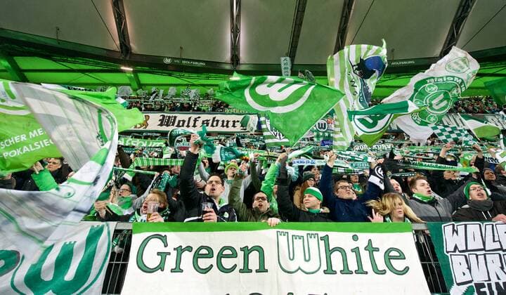 Fussball Wolfsburg 08.03.2016 Champions League Achtelfinale Rückspiel Saison 2015 2016 VFL Wolfsburg - KAA Gent Wolfsburger Fans