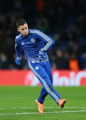 09.03.2016. Stamford Bridge, London, England. Champions League. Chelsea versus Paris Saint Germain. Chelsea Midfielder Eden Hazard warms up beforee kick off xMarkxKertonx  ActionPlus11715901