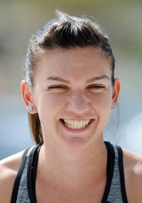 09 Mar. 2016: Tennis player a defending BNP Paribas Open champion Simona Halep (ROU) talks with the media during the tennis all-access hour and ATP Tennis Herren Tour Media Day at the BNP Paribas Open played at the Indian Wells Tennis Garden in Indian Wells, CA. (Photo By John Cordes Icon Sportswire) TENNIS: MAR 09 BNP Paribas Open Icon506160309043 EDITORIAL USE ONLY