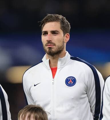 PSG s Kevin Trapp in action - UEFA Champions League - Chelsea vs Paris Saint Germain - Stamford Bridge - London - England - 9th March 2016 - Pic David Klein Sportimage EDITORIAL USE ONLY. No use with unauthorised audio, video, data, fixture lists, club league logos or live services. Online in-match use limited to 120 images, no video emulation. No use in betting, games or single club league player publications.