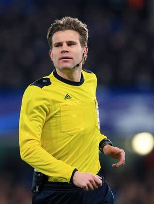 Referee Felix Brych in action - UEFA Champions League - Chelsea vs Paris Saint Germain - Stamford Bridge - London - England - 9th March 2016 - Pic David Klein Sportimage EDITORIAL USE ONLY. No use with unauthorised audio, video, data, fixture lists, club league logos or live services. Online in-match use limited to 120 images, no video emulation. No use in betting, games or single club league player publications.