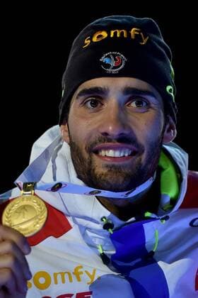Bilder des Tages - SPORT BIATHLON - IBU WC Oslo 2016 OSLO,NORWAY,10.MAR.16 - BIATHLON - IBU World Championships, 20km individual, men, award ceremony. Image shows Martin Fourcade (FRA). Keywords: medal. GEPAxpictures xFlorianxErtl