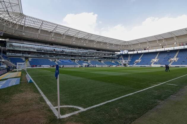Das leere Stadion vor dem Anpfiff, Innenraum, Rhein Neckar Arena, Symbolfoto, Symbolbild, Innenansicht, Eckfahne, Fussball, Bundesliga, TSG 1899 Hoffenheim - VfL Wolfsburg, xozx