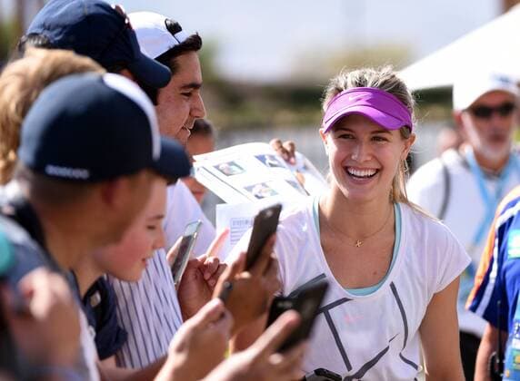 13 March, 2016: Eugenie Bouchard of Canada signs autographs for fans during the BNP Paribas Open at Indian Wells Tennis Garden in Indian Wells, California TENNIS 2016: BNP Paribas Open MAR 13 - ZUMAcg3_