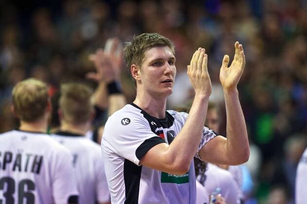 Handball Berlin 13.03.2016 Herren Männer Freundschaftsspiel Länderspiel Deutschland (GER) - Katar (QAT) Finn Lemke (Deutschland, No.06)