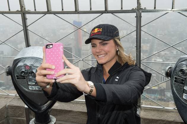 March 14, 2016 - New York, NY, USA - LPGA Golf Damen tour pro LEXI THOMPSON lights the Empire State Building in celebration of The Drive, Chip and Putt Championship, Monday, March 14, 2016. LPGA Pro Lexi Thompson Lights The Empire State Building - ZUMAb148