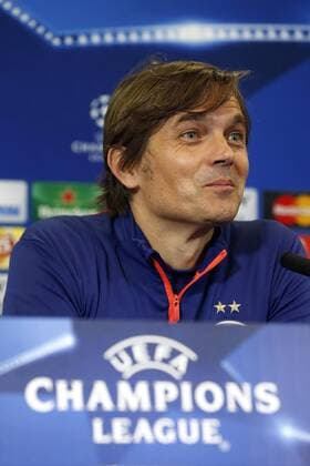 PSV Eindhoven coach Phillip Cocu delivers a presser at Vicente Calderon stadium in Majadahonda sports city, Madrid, Spain, 14 March 2016, where his team will face Atletico de Madrid in a Champions League round 16 match tomorrow. ATLETICO DE MADRID TRAINING SESSION !ACHTUNG: NUR REDAKTIONELLE NUTZUNG!  MAJ010 20160314-635935857657750574