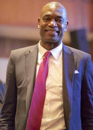 March 14, 2016 - New York, New York, U.S - DIKEMBE MUTOMBO, the Congolese retired NBA Basketball Herren USA player and current Global Ambassador for the NBA who is known as much for his humanitarian work and famous finger wag as for his 18-year career as a pro basketball player, was among the speakers and awards-presenters at NYU s Social Responsibility of Sports Conference in New York. Mr. Mutombo was an eight-time All-Star during his playing career. New York University Holds Social Responsibility of Sports Conference - ZUMAr112