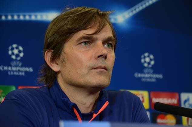 Spain: press conference PK Pressekonferenz of PSV vs Atlético PSV s coach Phillip Cocu during a press conference before the match 1 8 finals of the Champions League between Atlético de Madrid (Madrid, Spain) and PSV (Eindhoven, Netherlands).  JorgexSanz