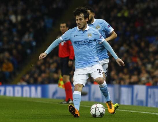 15.03.2016. Etihad Stadium, Manchester, England. Champions League. Manchester City versus Dynamo Kiev. Manchester City midfielder David Silva on the ball. xAlanxMartinx  ActionPlus11718412