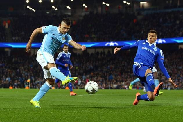 Sergio Aguero Kun of Manchester City shoots at goal during the UEFA Champions League match at the Etihad Stadium. - PhilipxOldham Sportimage EDITORIAL USE ONLY. No use with unauthorised audio, video, data, fixture lists, club league logos or live services. Online in-match use limited to 120 images, no video emulation. No use in betting, games or single club league player publications.