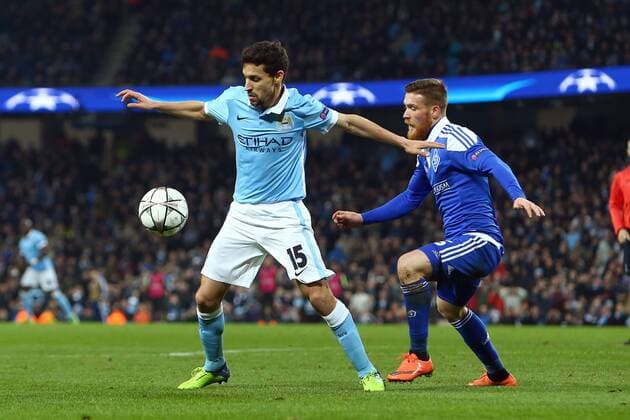 Jesus Navas of Manchester City and Kiev s Vitorino Antunes during the UEFA Champions League match at the Etihad Stadium. - PhilipxOldham Sportimage EDITORIAL USE ONLY. No use with unauthorised audio, video, data, fixture lists, club league logos or live services. Online in-match use limited to 120 images, no video emulation. No use in betting, games or single club league player publications.