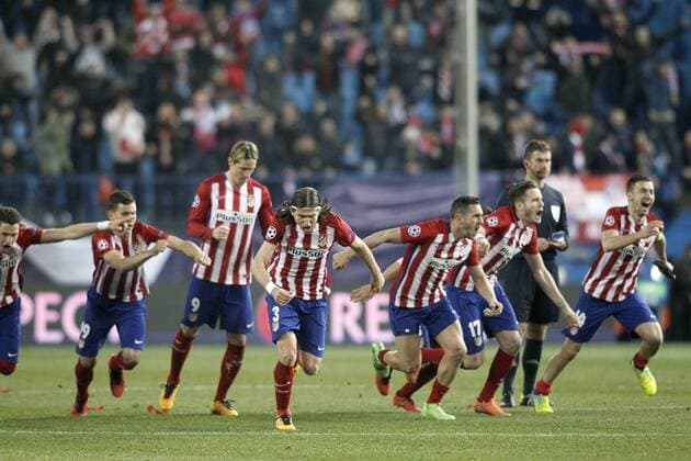 Atletico de Madrid s Antoine Griezmann, Lucas Hernandez, Jose Maria Gimenez, Fernando Torres, Juanfran Torres, Saul Niguez, Filipe Luis, Koke Resurrecccion, Matias Kranevitter and Gabi Fernandez during UEFA Champions League match. March 15,2016.  (2016031523)