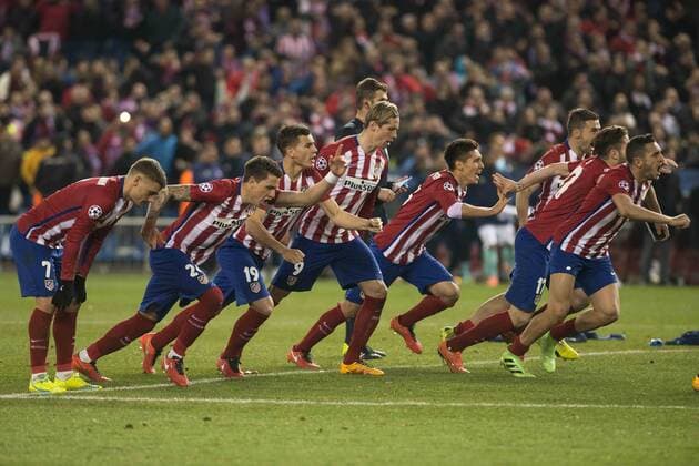 Atletico de Madrid s players celebrating the victory during UEFA Champions League match. March 15,2016.  (20160315020)
