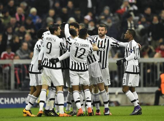 TOR zum 0:1 durch Paul Pogba Juventus Turin Torjubel FC Bayern München FCB vs Juventus Turin UEFA Champions-League CL Achtelfinale Rückspiel Saison 2015 2016 München Allianz Arena 16.03.2016 FC Bayern München FCB vs Juventus Turin