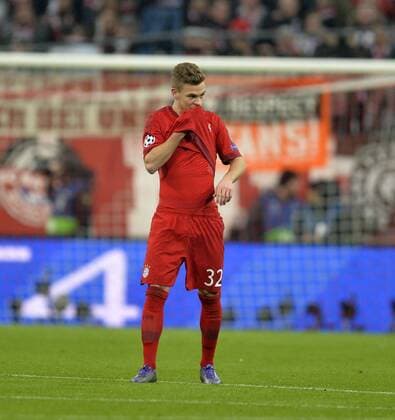 16.03.2016, Fussball Championsleague 2015 2016, Achtelfinale Rückspiel, FC Bayern München - Juventus Turin, in der Allianzarena München. Joshua Kimmich (FC Bayern München) frustriert. 