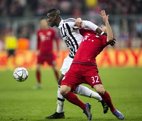 Paul Pogba (Juve), Joshua Kimmich (Bayern) 16.03.2016, München, Bayern München vs. Juventus Turin Â