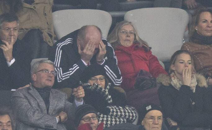 München, 16.03.2016, Allianz Arena Uli Hoeneß (FCB) neben seiner Susanne Hoeneß nachdem 0:2 schwer enttäuscht FC Bayern München vs. Juventus Turin mm