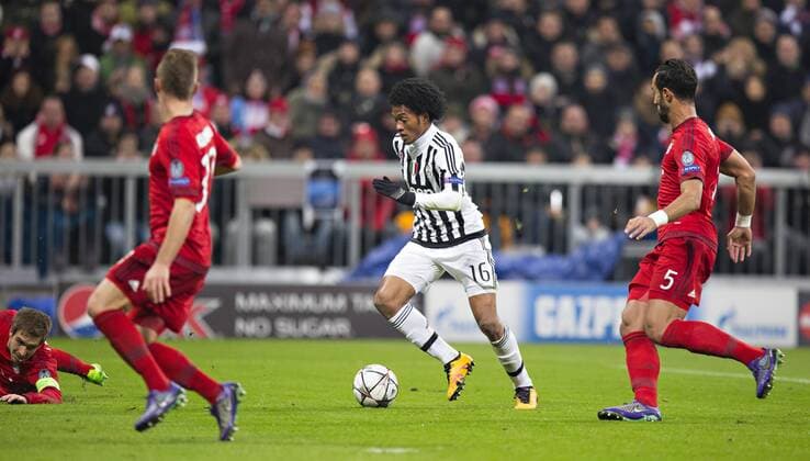 München, 16.03.2016, Allianz Arena Tor: Juan Cuadrado (Juve) auf dem Weg zum 0:2 FC Bayern München vs. Juventus Turin mm