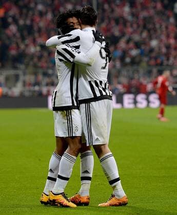 16.03.2016, xjhx, Fussball Champions League, FC Bayern Muenchen - Juventus Turin, emspor, v.l. Juan Cuadrado (Juventus Turin), Alvaro Morata (Juventus Turin) Torjubel, Goal celebration, celebrate the goal zum 0:2