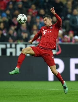 FUSSBALL CHAMPIONS LEAGUE SAISON 2015 2016 ACHTELFINALE RUECKSPIEL FC Bayern Muenchen - Juventus Turin 16.03.2016 Robert Lewandowski (FC Bayern Muenchen) 