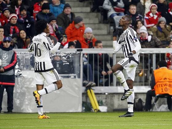 Torjubel 2:0 Turin, V.li. Torschütze Juan Cuadrado (Juve) und Paul Pogba (Juve) machen ein freudentanz . FC Bayern München-Juventus Turin . München, GER, 16.03.2016, Achtelfinale Rückspiel, Fussball-Champions League 2015-2016 .