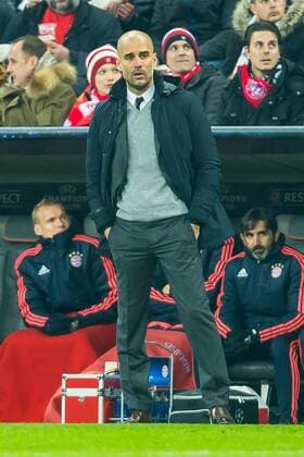 Mittwoch 16.03.2016, CL, UEFA Champions League, Saison 2015 2016, Achtelfinale Rueckspiel in Muenchen, FC Bayern Muenchen - Juventus Turin, Trainer Pep Guardiola (FC Bayern) ratlos DeFodi507