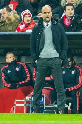 Mittwoch 16.03.2016, CL, UEFA Champions League, Saison 2015 2016, Achtelfinale Rueckspiel in Muenchen, FC Bayern Muenchen - Juventus Turin, Trainer Pep Guardiola (FC Bayern) ratlos DeFodi507