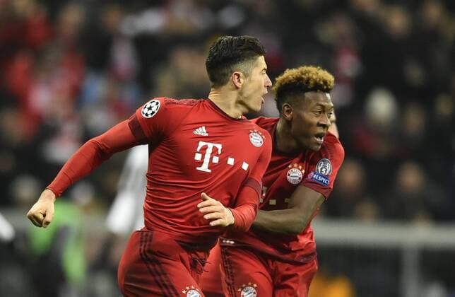 TOR zum 1:2 durch Robert Lewandowski FC Bayern München Torjubel mit David Alaba FC Bayern München FC Bayern München FCB vs Juventus Turin UEFA Champions-League CL Achtelfinale Rückspiel Saison 2015 2016 München Allianz Arena 16.03.2016 FC Bayern München FCB vs Juventus Turin