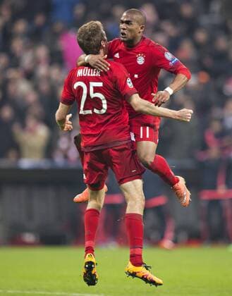 München, 16.03.2016, Allianz Arena Torjubel: Thomas Müller (FCB), Douglas Costa (FCB) FC Bayern München vs. Juventus Turin mm