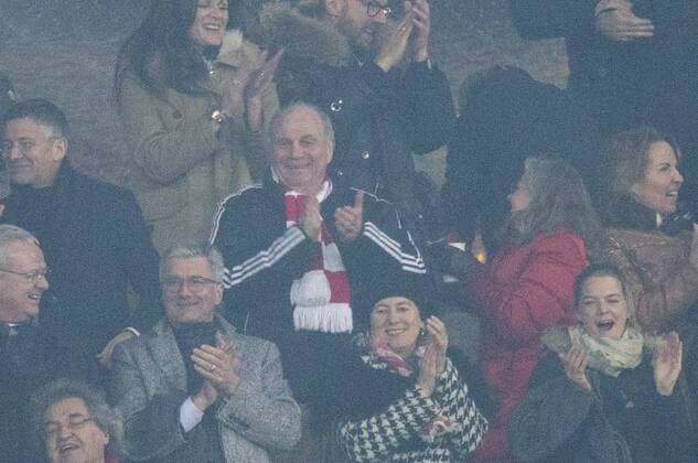 München, 16.03.2016, Allianz Arena Uli Hoeneß (FCB) jubelt nachdem 4:2 FC Bayern München vs. Juventus Turin mm