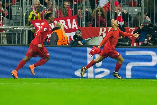 Mittwoch 16.03.2016, CL, UEFA Champions League, Saison 2015 2016, Achtelfinale Rueckspiel in Muenchen, FC Bayern Muenchen - Juventus Turin, bejubelt sein Tor zum 3 zu 2 Thiago Alcantara (FC Bayern 6) DeFodi507