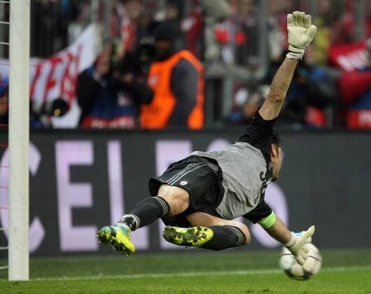 SOCCER - CL, Bayern vs Juventus MUNICH,GERMANY,16.MAR.16 - SOCCER - UEFA Champions League, Round of 16, FC Bayern Muenchen vs Juventus Turin. Image shows Gianluigi Buffon (Juventus). Keywords: goal. GEPAxpictures xThomasxBachun