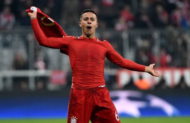 16.03.2016, xjhx, Fussball Champions League, FC Bayern Muenchen - Juventus Turin, emspor, v.l. Thiago Alcantara (FC Bayern Muenchen) Torjubel, Goal celebration, celebrate the goal zum 3:2