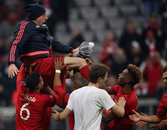 SOCCER - CL, Bayern vs Juventus MUNICH,GERMANY,16.MAR.16 - SOCCER - UEFA Champions League, Round of 16, FC Bayern Muenchen vs Juventus Turin. Image shows the rejoicing of FC Bayern Muenchen. GEPAxpictures xThomasxBachun
