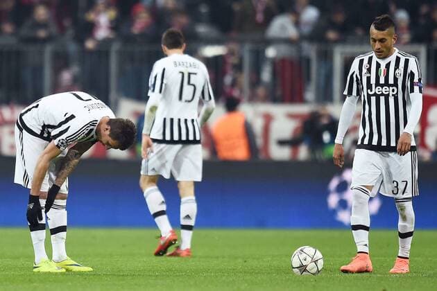 München, Deutschland - Fussball, Champions League, FC Bayern München vs. Juventus Turin: Mario Mandzukic-Roberto Pereira 