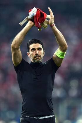 München, Deutschland - Fussball, Champions League, FC Bayern München vs. Juventus Turin: Gianluigi Buffon 