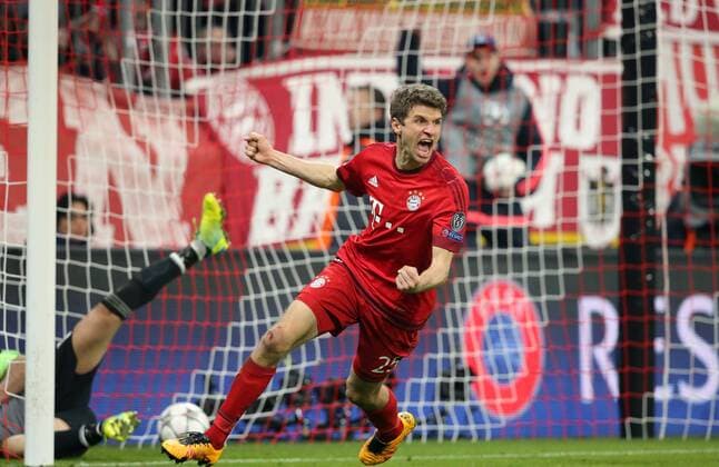 München, Fussball, Herren, UEFA Champions League, Saison 2015 2016, Achtelfinale FC Bayern München - Juventus Turin, 16.03.2016, Allianzarena München, Thomas Müller, FC Bayern München , jubel