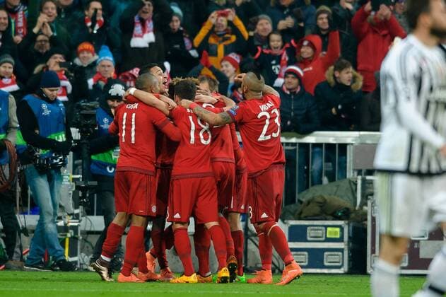 Thiago Alcantara (Bayern) 3-2 - 2016.03.16 Munich Football UEFA Champions League 1 8 season 2015 2016 FC Bayern Munich - FC Juventus Turin Thiago Alcantara (Bayern) 3-2  20160316_PF_PA085